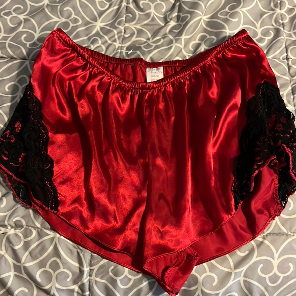 red with black lace shorts